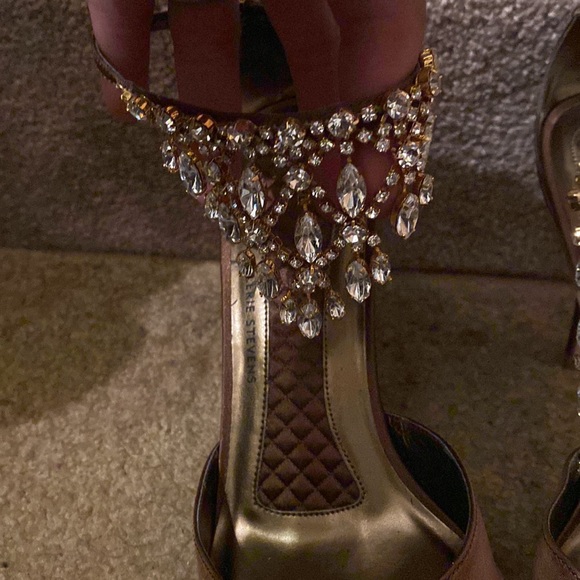 VALERIE STEVENS(NWOT)-BEAUTIFUL! 1ST CLASS! BROWN SATIN POINTED TOE DRESS SHOE - Picture 1 of 7